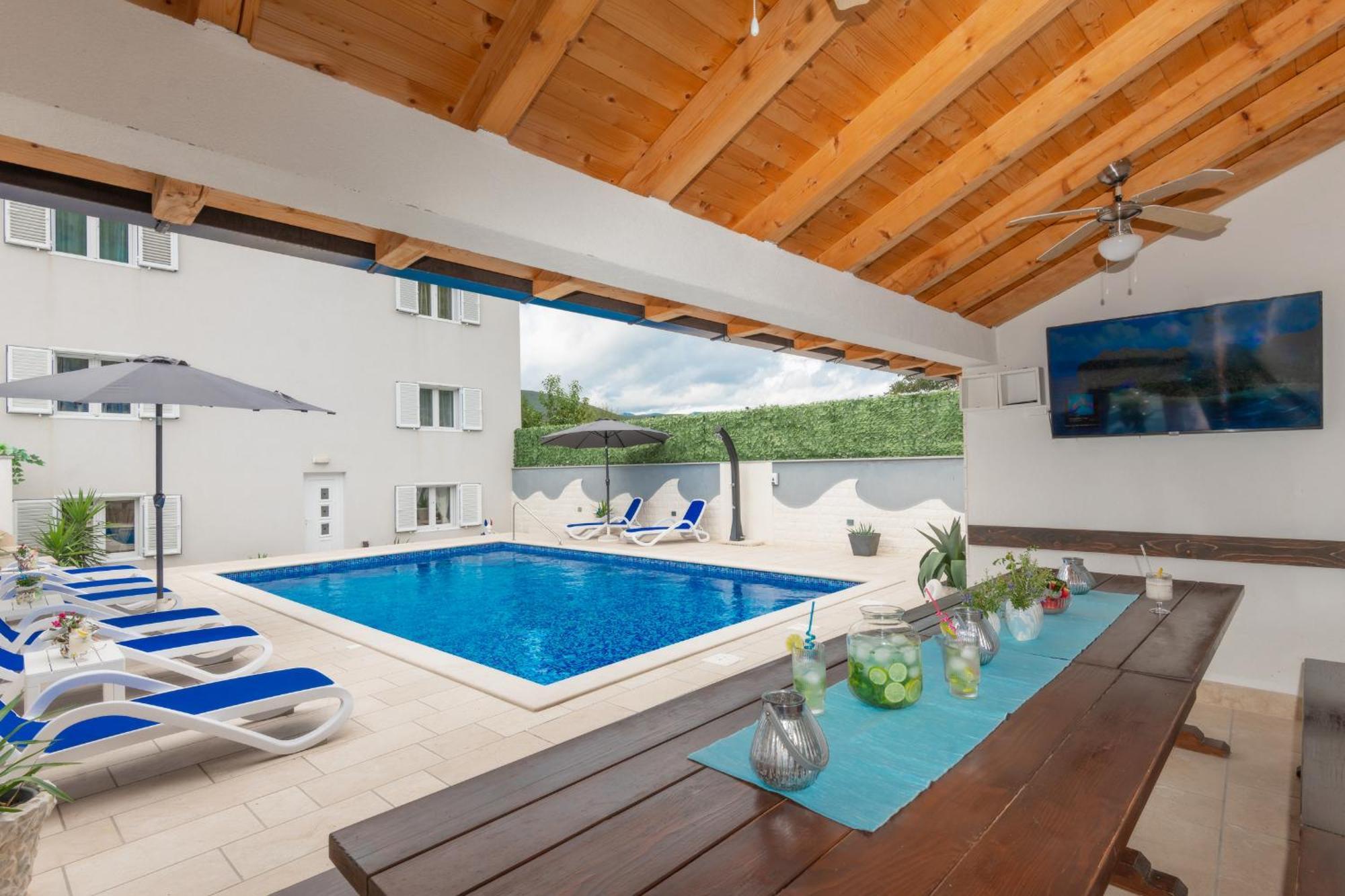 Villa Hill Stars, Makarska- Slivno Slivno  Екстериор снимка